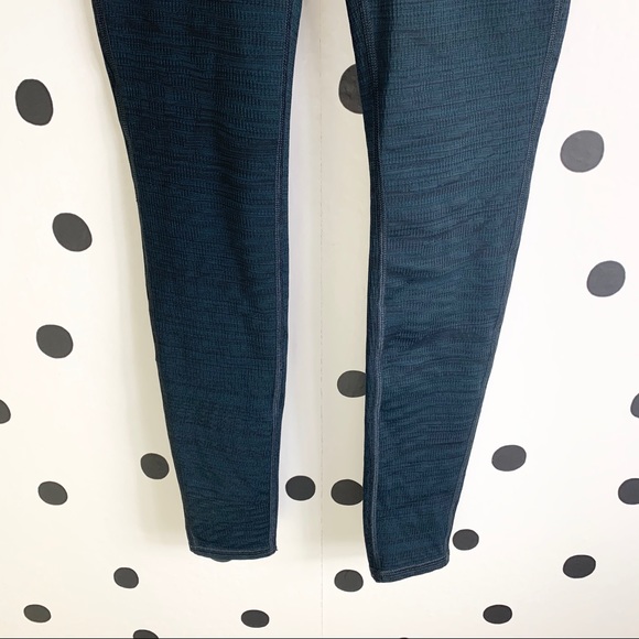 EUC ATHLETA HIGH RISE JACQUARD CHATURANGA TIGHT S - Picture 4 of 7